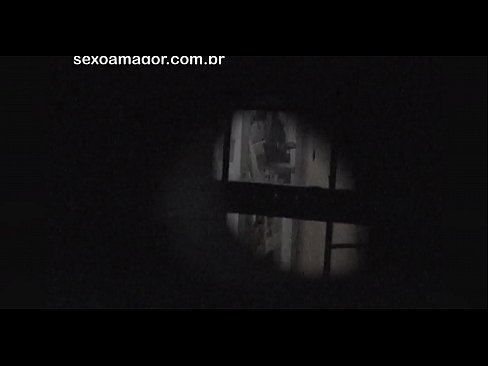 ❤️ Blondie word in die geheim video-opgeneem deur 'n buurtvoyeur wat agter hol bakstene versteek is ❤️❌ Gehaltepornografie by porn af.pornoklinge.ru ❌️
